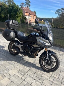 CFMOTO 700MT - 2