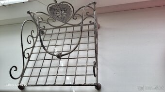 Stojan ubrousky,kytka - 2