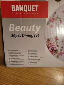 sada talířů a hrníčků - 2