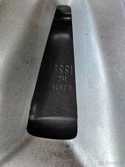 Kompletní zimní kola na Opel Corsa 185/65 R15 - 2