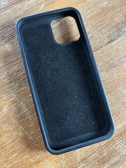 Pouzdro SP Connect iPhone 12 case - 2