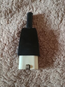 Kruh.zástrčka 380V,porc.zásuvka 230V,bowden CO2 - 2