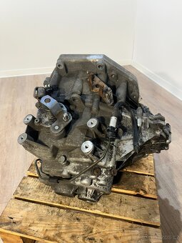 /// Převodovka Mini R50 manuální 5st. /// - 2