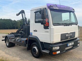 MAN LE 8.180 nosič kontejneru - 2