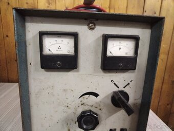 Nabíječka autobaterií - 2