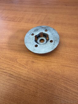 Stadion , Jawetta spojkový unašeč - 2