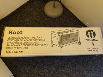 Cestovní skládací postýlka - 2