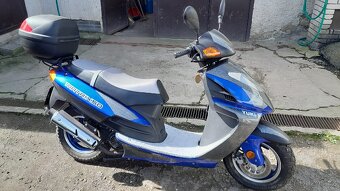 Skútr Yuki Matrix 50 ccm - 2