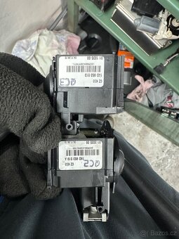 Pačky blinkr Octavia 2 - 2