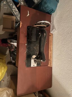 Daruji šící stroj - 2