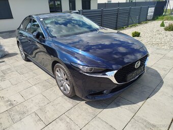 Mazda 3 Comfort+ 2,0 90 kw-Top stav, servis Mazda, 1 maj. - 2