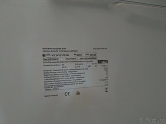 PRODÁM starší vestavnou lednici BOSCH - 2