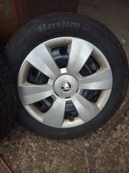 zimni sada 5x100x15 s pneu rozmer 185 60 15, skoda,seat,wv - 2