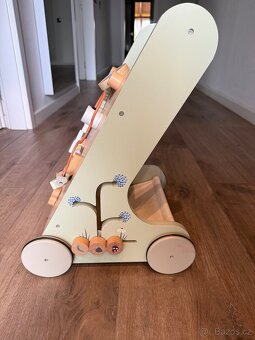 Dreveny choditko Little Dutch - 2