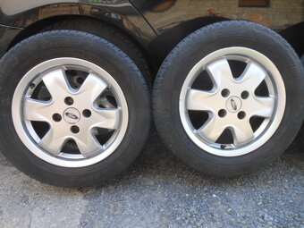 ALU KOLA FORD 4X108 R15 195/60R15 - 2