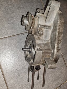 Polomotor babetta 210 - 2