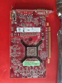 grafická karta FirePro Graphics W5000 - 2