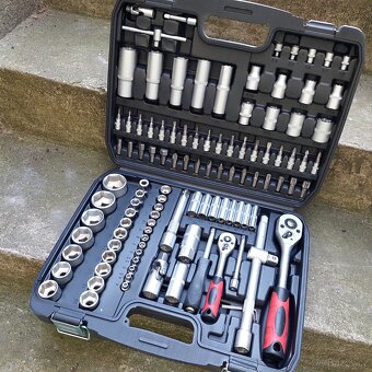 Gola sada 108 ks, 1/2", 1/4", materiál Cr-V - nové - 2