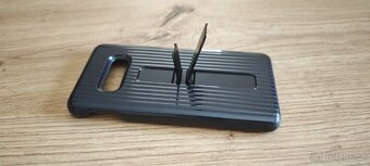 Originál odolný kryt se stojánkem Samsung s10e - 2