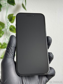 iPhone 15 Pro 256GB černý - 2