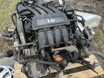 Motor s převodovkou Škoda Octavia 1.6i BGU - 2