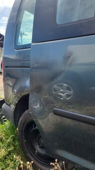 Prodám boční dveře VW Caddy - 2