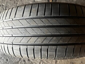 Pneu letni 215/65r16 98h - 2