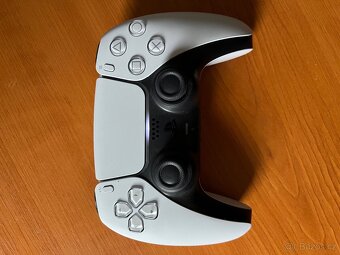 PS5 slim v záruce digital edition - 2