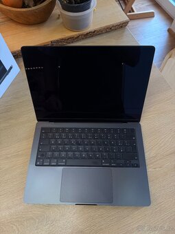Apple MacBook Pro 14 černý M3 Pro 18GB RAM 1TB SSD - 2