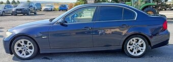 bmw e90 325I -160kw -153000km - Automat-kůže - 2