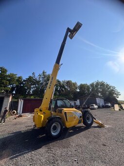 Prodám teleskopický Nakladač New Holland - 2