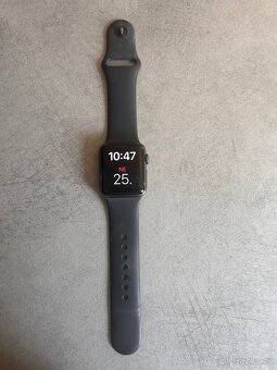 Apple Watch 3 series 38 mm - 2