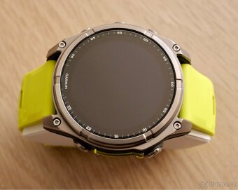 Zánovní Garmin Fenix 8 Solar, Topo mapy CZ , záruka do 1/27 - 2