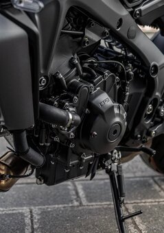 Prodám Yamaha MT-09 (2024) - odpočet DPH - 2