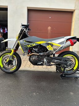 Husqvarna 701 SM - 2