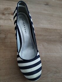 Lodičky (39) vysoký podpatek - 10cm Zn. Never 2 hot - 2