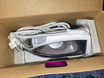 Žehička Philips EasySpeed 7000 - nová - 2