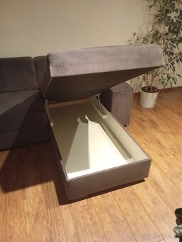 Rozkládací gauč - 2