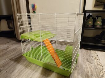 Prodám minimálně používanou klec. - 2