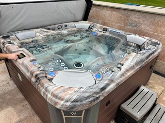 celoroční vířivka Wellis Everest - 2