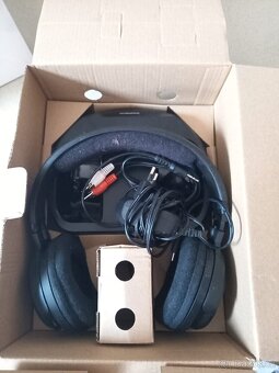 bezdrátová sluchátka - 2