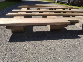 Dřevěná paleta - 2