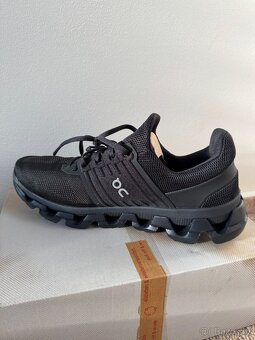 Nové pánské tenisky On Cloud Cloudswift 3 AD, velikost 43 - 2