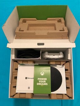 Xbox Series S + ovladač a krabice - 2