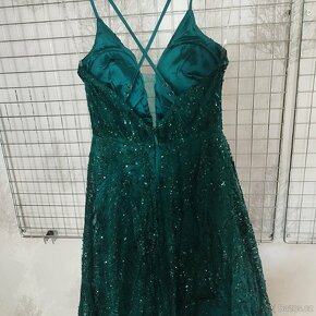 Smaragdově zelené, plesové, maturitní, společenské šaty. - 2