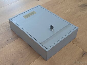 Poštovní schránka Richter - 2