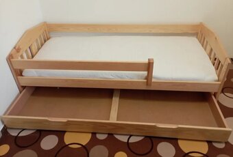 Dětská postel 80x180cm se zábranou - 2