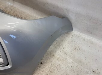 Přední nárazník VW Golf 8 stříbrná - 2