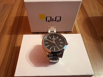 DÁMSKÉ HODINKY Q&Q C229-803Y - 2