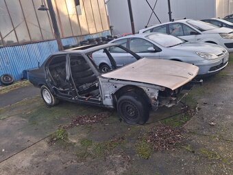 Bmw e32 - 2